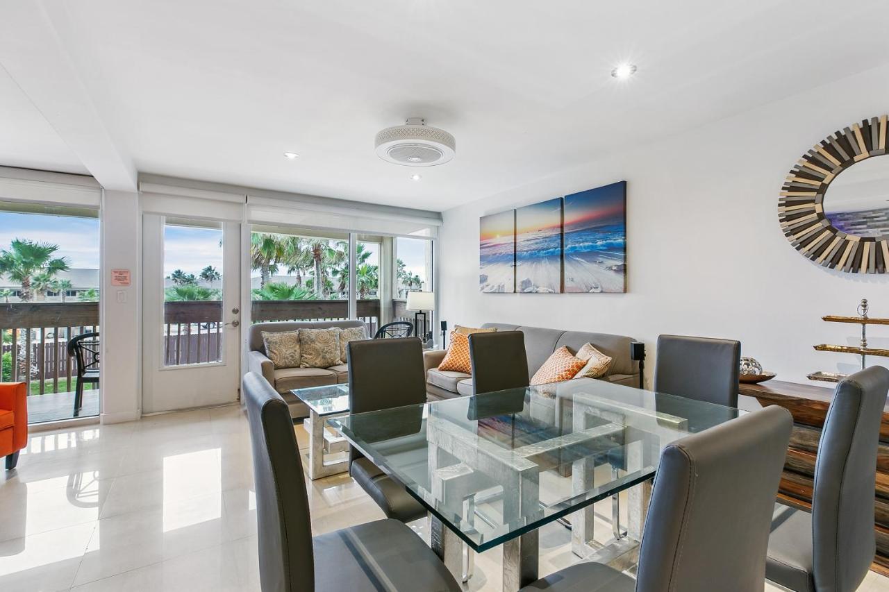 Newly Decorated Condo In Beautiful Beachfront Resort South Padre Island Exteriör bild