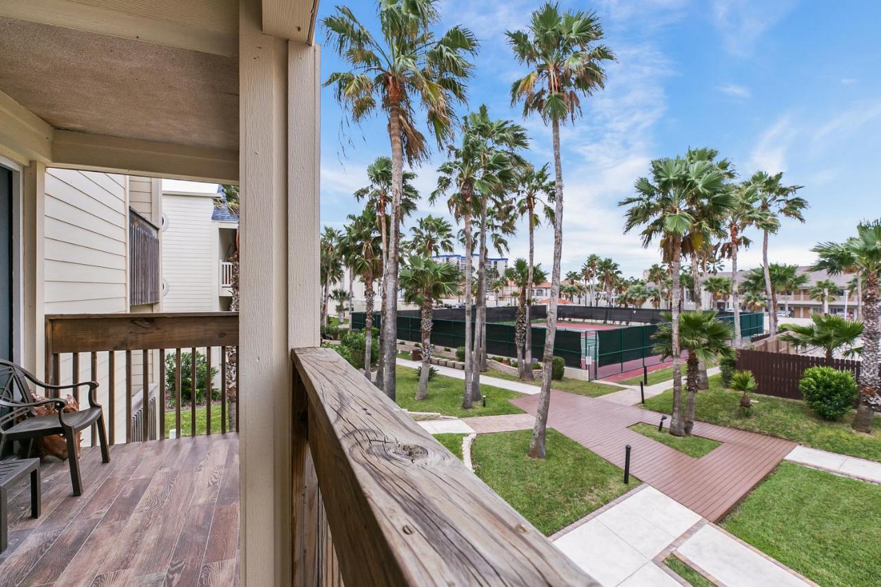 Newly Decorated Condo In Beautiful Beachfront Resort South Padre Island Exteriör bild